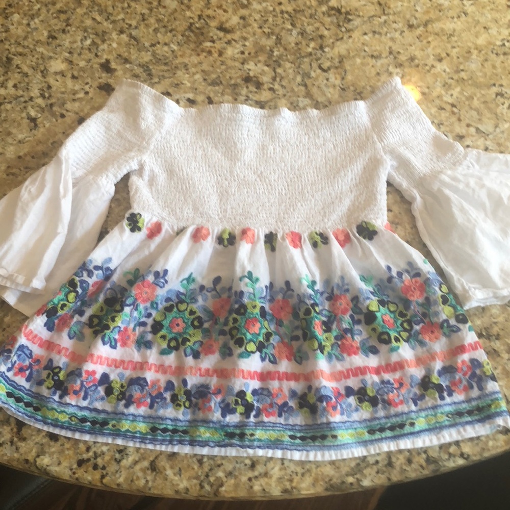 Off the shoulder embroidered size small. Euc